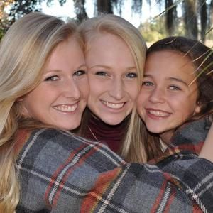 Meet your Posher, Carrie